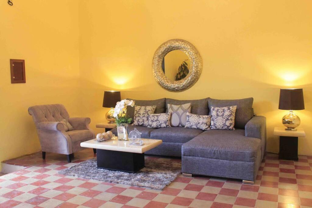 Casona Xtabay, En El Centro De Valladolid Βίλα Βαγιαδολίδ Εξωτερικό φωτογραφία